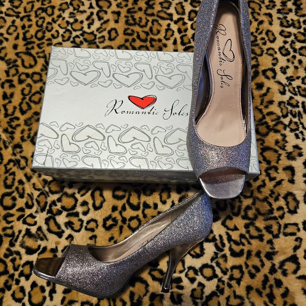 Romantic Soles Heels
